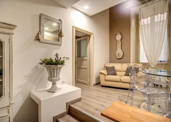 Daire Trevi Miracle Roma